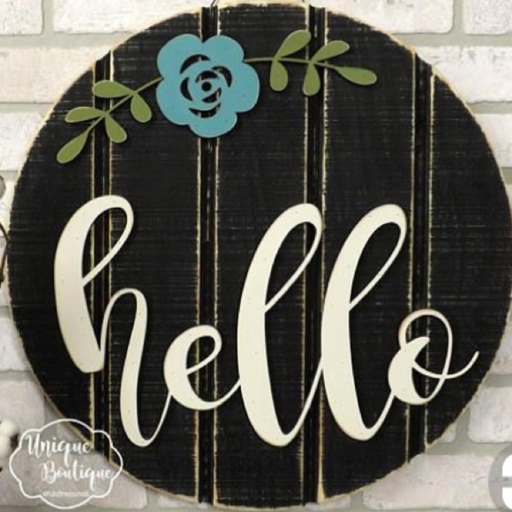 Meet your Posher, Amira